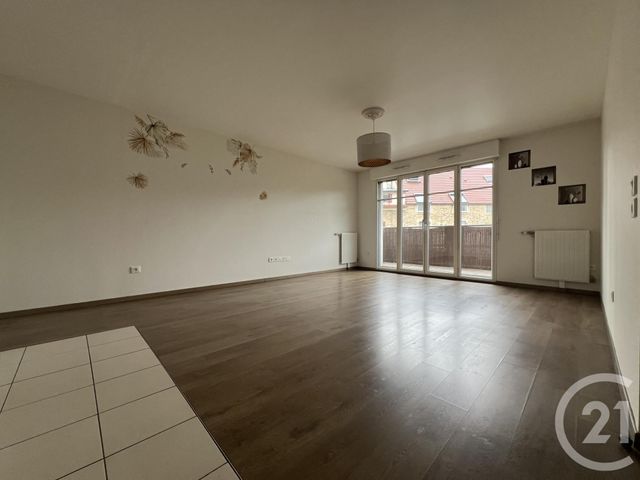Appartement F3 &agrave; louer - 3 pi&egrave;ces - 65,45 m2 - Orsay - 91 - ILE-DE-FRANCE