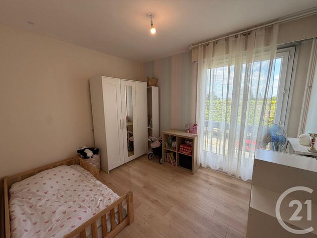 Appartement &agrave; vendre - 4 pi&egrave;ces - 77 m2 - Evry - 91 - ILE-DE-FRANCE