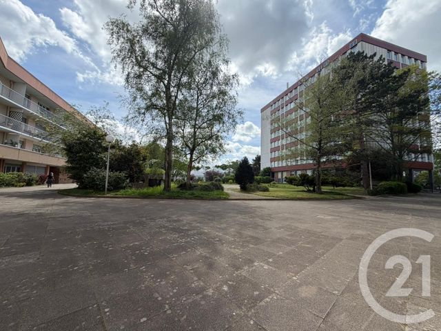 Appartement &agrave; vendre - 4 pi&egrave;ces - 77 m2 - Evry - 91 - ILE-DE-FRANCE