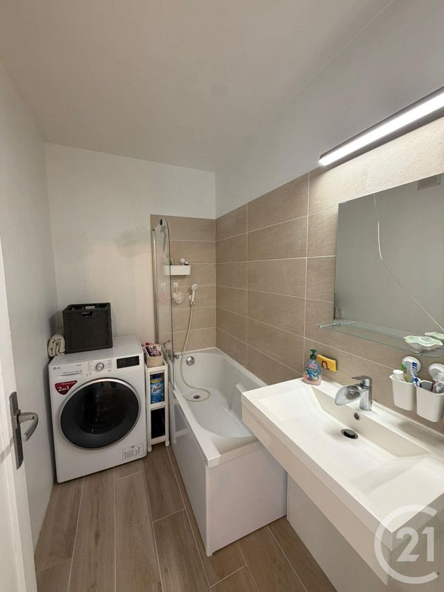 Appartement &agrave; vendre - 4 pi&egrave;ces - 77 m2 - Evry - 91 - ILE-DE-FRANCE