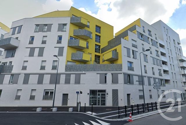 Appartement F3 &agrave; louer - 3 pi&egrave;ces - 55,61 m2 - Evry - 91 - ILE-DE-FRANCE