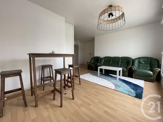 Appartement F3 &agrave; louer - 3 pi&egrave;ces - 55,61 m2 - Evry - 91 - ILE-DE-FRANCE