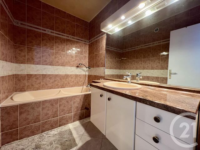 Appartement F4 &agrave; vendre - 4 pi&egrave;ces - 77,20 m2 - Evry - 91 - ILE-DE-FRANCE