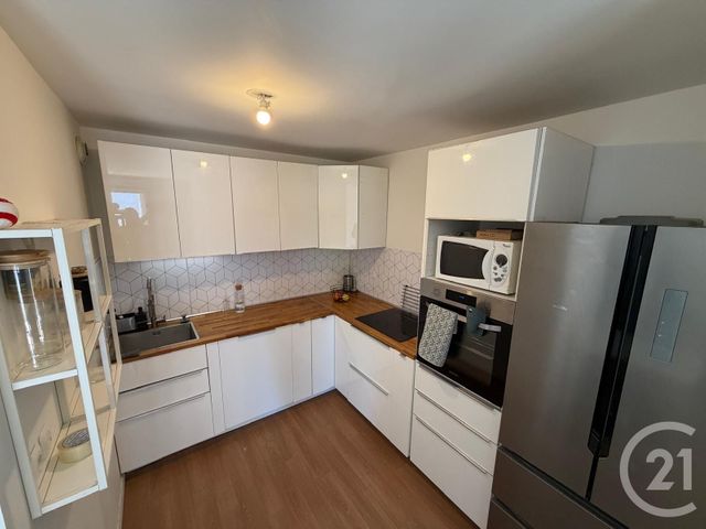 Appartement F3 &agrave; vendre - 3 pi&egrave;ces - 60,81 m2 - Evry - 91 - ILE-DE-FRANCE