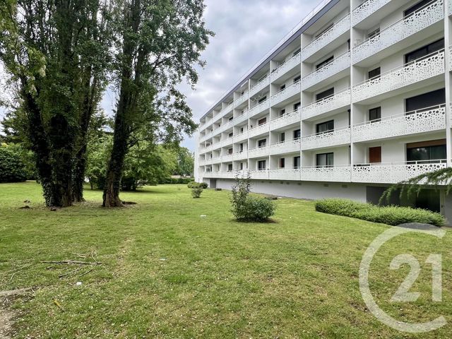 Appartement F2 &agrave; louer - 2 pi&egrave;ces - 48 m2 - Combs La Ville - 77 - ILE-DE-FRANCE
