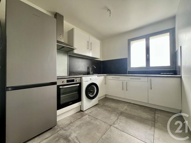 Appartement F2 &agrave; louer - 2 pi&egrave;ces - 48 m2 - Combs La Ville - 77 - ILE-DE-FRANCE