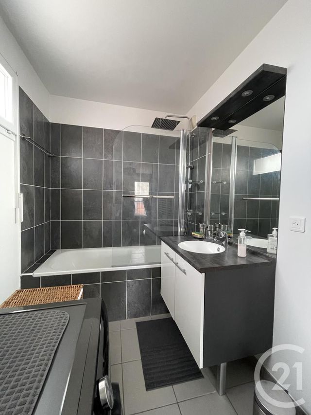 Appartement F2 &agrave; louer - 2 pi&egrave;ces - 53,27 m2 - Evry - 91 - ILE-DE-FRANCE