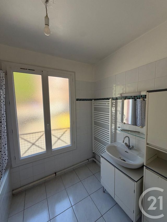 Appartement F2 &agrave; vendre - 2 pi&egrave;ces - 53,09 m2 - Evry - 91 - ILE-DE-FRANCE