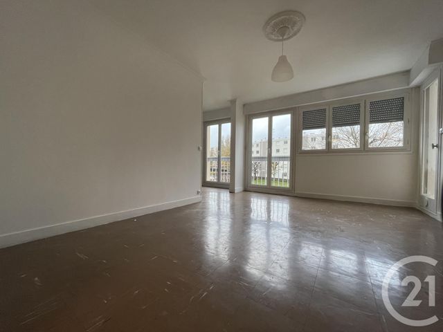 Appartement F4 &agrave; louer - 4 pi&egrave;ces - 78,06 m2 - Evry - 91 - ILE-DE-FRANCE
