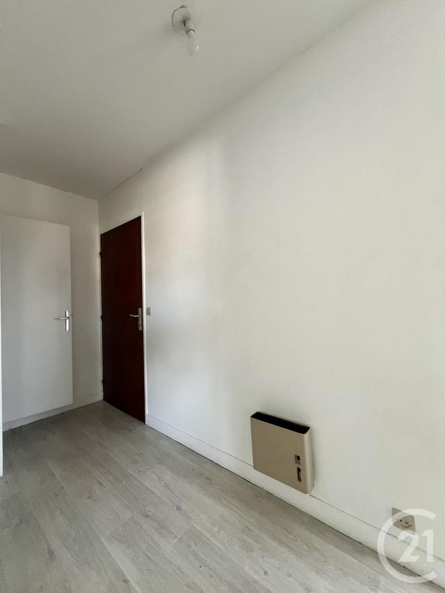 Appartement F2 &agrave; louer - 2 pi&egrave;ces - 38,50 m2 - Savigny Sur Orge - 91 - ILE-DE-FRANCE