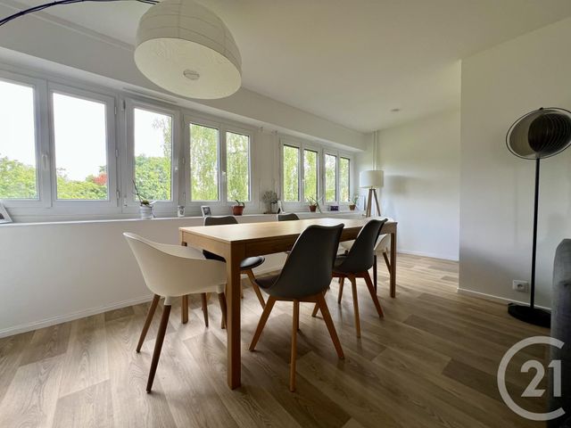 Appartement F5 &agrave; louer - 5 pi&egrave;ces - 93,90 m2 - Evry - 91 - ILE-DE-FRANCE