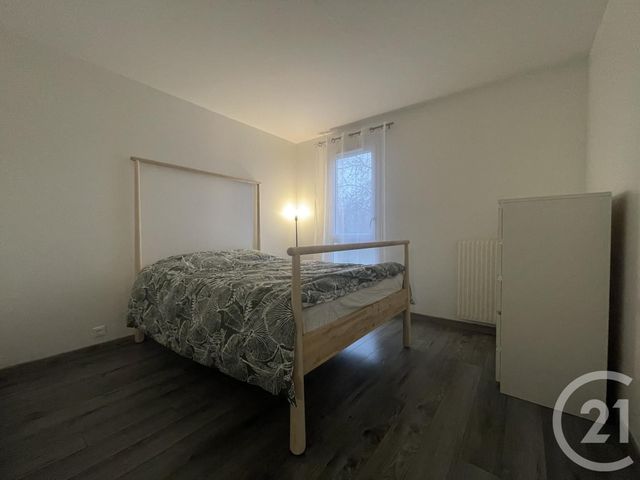 Appartement F3 &agrave; louer - 3 pi&egrave;ces - 65,22 m2 - Evry - 91 - ILE-DE-FRANCE