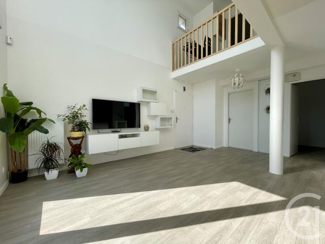 Appartement Duplex &agrave; louer - 4 pi&egrave;ces - 83,08 m2 - Moissy Cramayel - 77 - ILE-DE-FRANCE