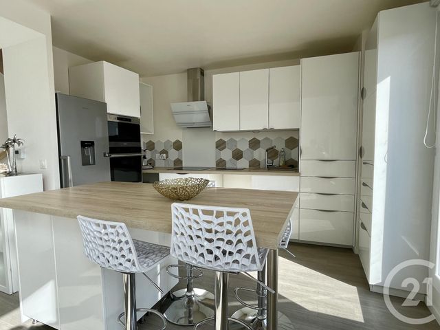 Appartement Duplex &agrave; louer - 4 pi&egrave;ces - 83,08 m2 - Moissy Cramayel - 77 - ILE-DE-FRANCE