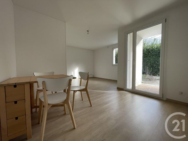 Appartement F2 &agrave; louer - 2 pi&egrave;ces - 46,10 m2 - Evry - 91 - ILE-DE-FRANCE