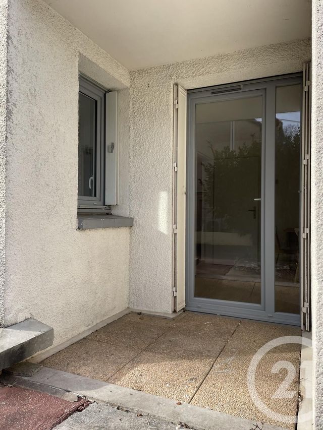 Appartement F2 &agrave; louer - 2 pi&egrave;ces - 46,10 m2 - Evry - 91 - ILE-DE-FRANCE