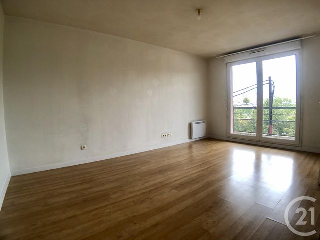 Appartement F2 &agrave; louer - 2 pi&egrave;ces - 37,96 m2 - Evry - 91 - ILE-DE-FRANCE