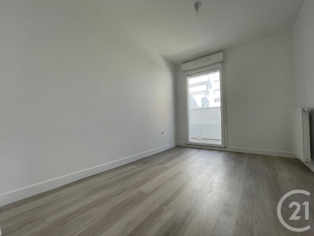 Appartement F3 &agrave; louer - 3 pi&egrave;ces - 63 m2 - Evry - 91 - ILE-DE-FRANCE