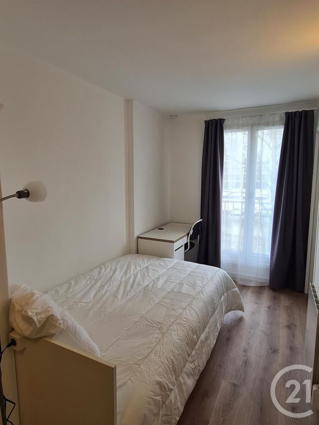 Appartement F4 &agrave; louer - 4 pi&egrave;ces - 49,80 m2 - Courcouronnes - 91 - ILE-DE-FRANCE