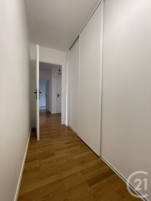 Appartement F3 &agrave; louer - 3 pi&egrave;ces - 72,71 m2 - Corbeil Essonnes - 91 - ILE-DE-FRANCE