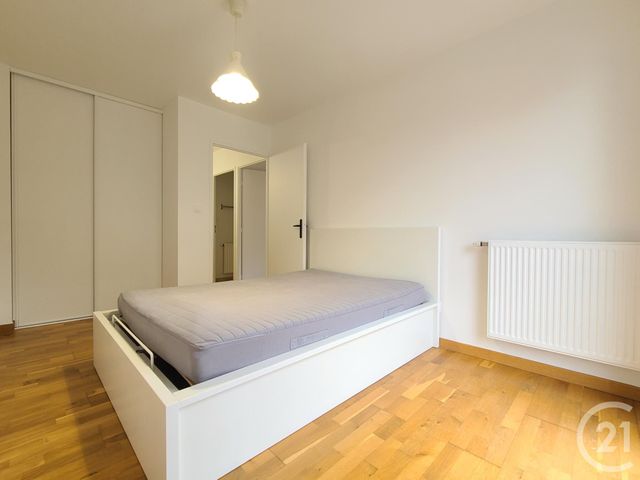 Appartement F3 &agrave; louer - 3 pi&egrave;ces - 72,71 m2 - Corbeil Essonnes - 91 - ILE-DE-FRANCE
