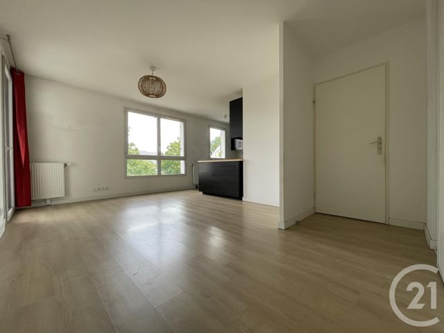 Appartement F2 &agrave; louer - 2 pi&egrave;ces - 44,30 m2 - Evry - 91 - ILE-DE-FRANCE