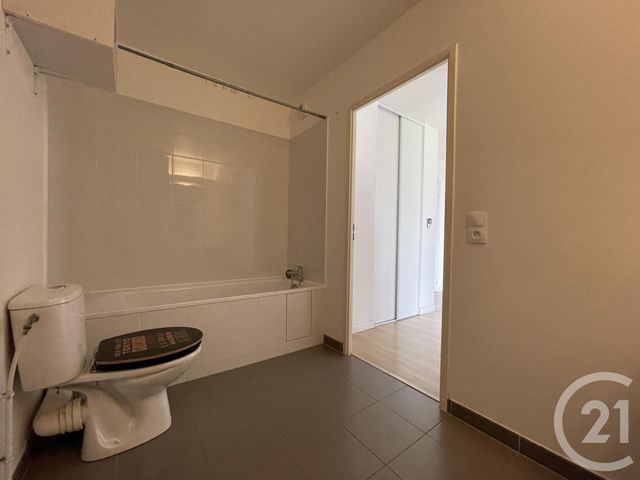 Appartement F2 &agrave; louer - 2 pi&egrave;ces - 44,30 m2 - Evry - 91 - ILE-DE-FRANCE
