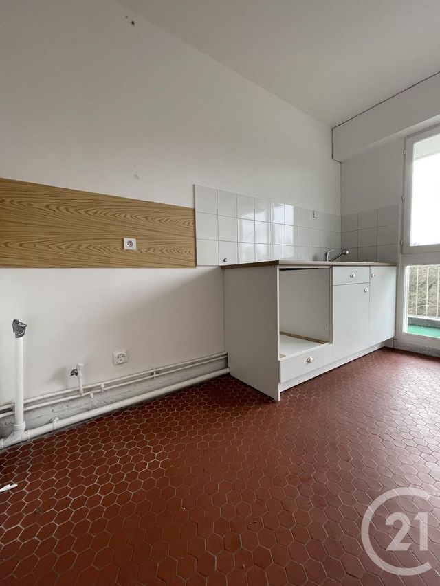 Appartement F3 &agrave; louer - 3 pi&egrave;ces - 64,51 m2 - Evry - 91 - ILE-DE-FRANCE