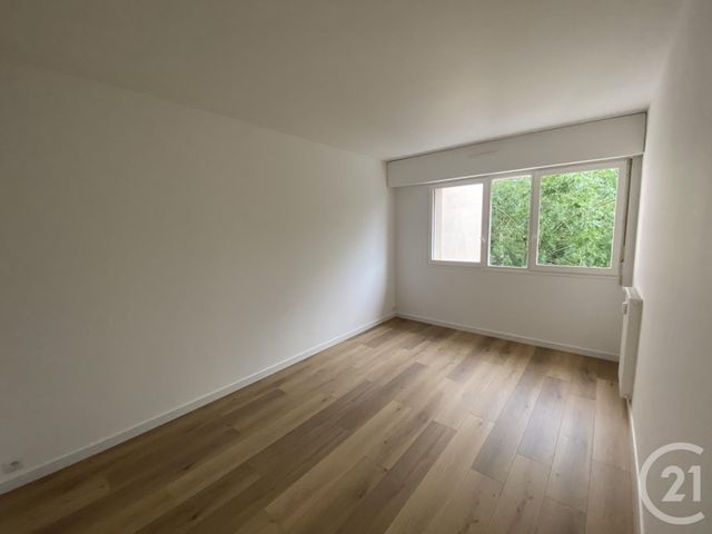 Appartement F3 &agrave; louer - 3 pi&egrave;ces - 64,51 m2 - Evry - 91 - ILE-DE-FRANCE