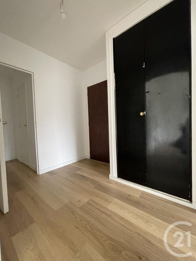 Appartement F3 &agrave; louer - 3 pi&egrave;ces - 64,51 m2 - Evry - 91 - ILE-DE-FRANCE