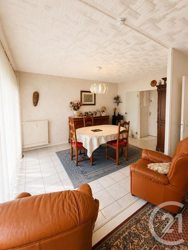 Appartement F4 &agrave; vendre - 4 pi&egrave;ces - 79,74 m2 - Evry - 91 - ILE-DE-FRANCE