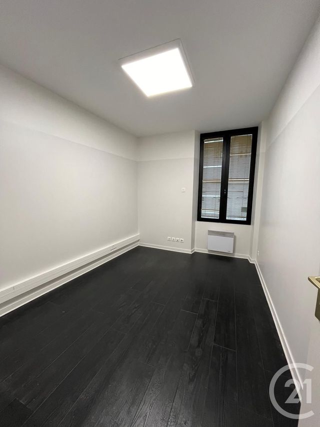 Divers &agrave; vendre - 115 m2 - Montargis - 45 - CENTRE