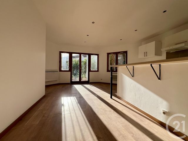 Appartement F2 &agrave; louer - 2 pi&egrave;ces - 47,76 m2 - Evry - 91 - ILE-DE-FRANCE