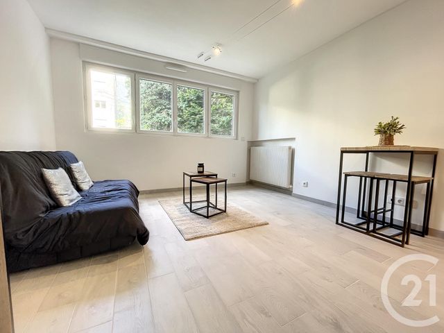 Appartement F1 &agrave; louer - 1 pi&egrave;ce - 21,59 m2 - Evry - 91 - ILE-DE-FRANCE