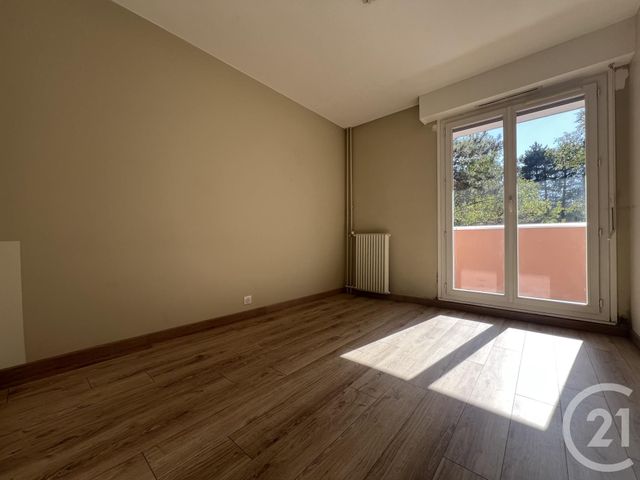 Appartement F3 &agrave; louer - 3 pi&egrave;ces - 62 m2 - Evry - 91 - ILE-DE-FRANCE