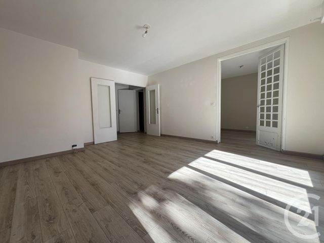 Appartement F3 &agrave; louer - 3 pi&egrave;ces - 62 m2 - Evry - 91 - ILE-DE-FRANCE