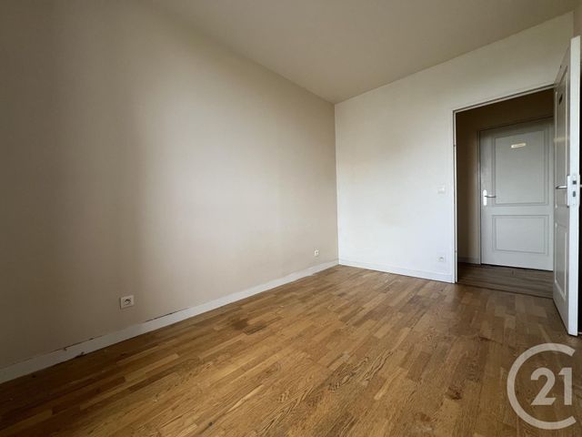 Appartement F5 &agrave; louer - 4 pi&egrave;ces - 101,38 m2 - Evry - 91 - ILE-DE-FRANCE