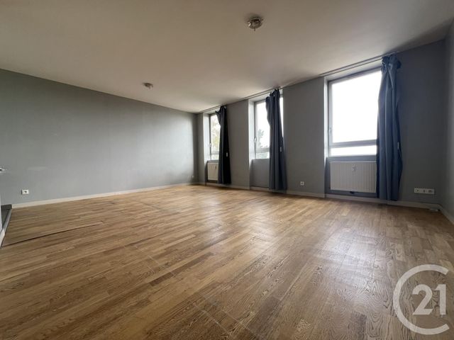 Appartement F5 &agrave; louer - 4 pi&egrave;ces - 101,38 m2 - Evry - 91 - ILE-DE-FRANCE