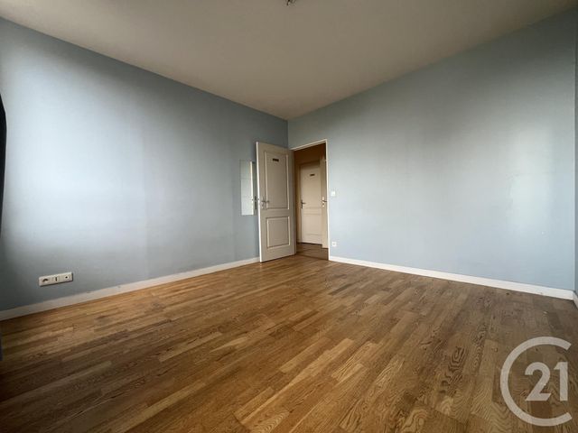 Appartement F5 &agrave; louer - 4 pi&egrave;ces - 101,38 m2 - Evry - 91 - ILE-DE-FRANCE