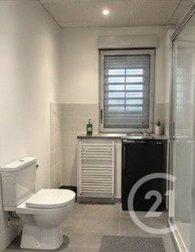 Local commercial à louer - 104.0 m2 - 45 - Loiret