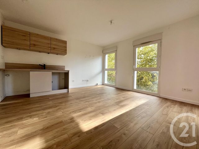 Appartement F2 &agrave; louer - 2 pi&egrave;ces - 46,36 m2 - Evry - 91 - ILE-DE-FRANCE