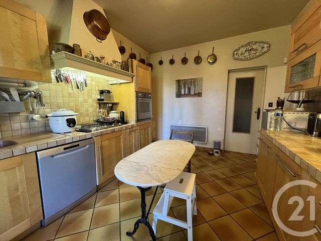 Maison à vendre - 7 pièces - 245,45 m2 - Arles - 13 - PROVENCE-ALPES-COTE-D-AZUR