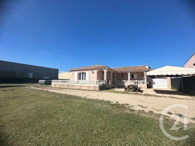 Maison à vendre - 5 pièces - 120 m2 - Arles - 13 - PROVENCE-ALPES-COTE-D-AZUR