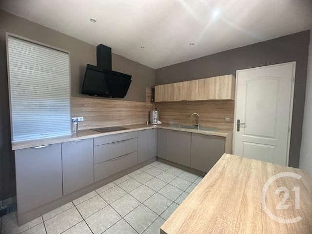 Maison à vendre - 5 pièces - 120 m2 - Arles - 13 - PROVENCE-ALPES-COTE-D-AZUR