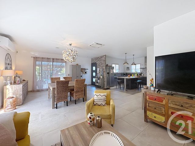 Maison à vendre - 5 pièces - 130 m2 - Arles - 13 - PROVENCE-ALPES-COTE-D-AZUR