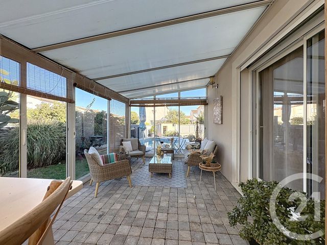 Maison à vendre - 5 pièces - 130 m2 - Arles - 13 - PROVENCE-ALPES-COTE-D-AZUR