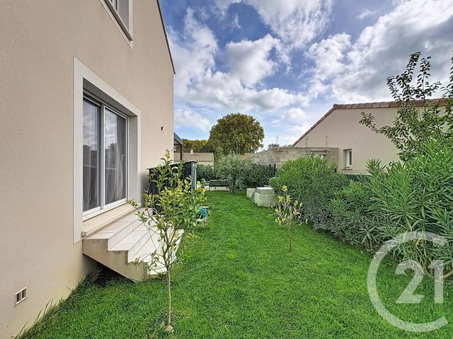 Maison à vendre - 5 pièces - 95 m2 - Raphele Les Arles - 13 - PROVENCE-ALPES-COTE-D-AZUR