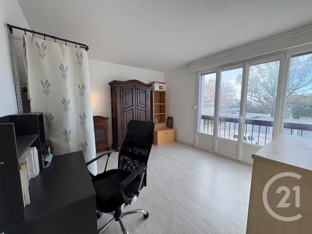 Appartement F3 à vendre - 3 pièces - 79,94 m2 - Arles - 13 - PROVENCE-ALPES-COTE-D-AZUR