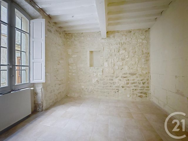 Appartement F3 à vendre - 3 pièces - 74,45 m2 - Arles - 13 - PROVENCE-ALPES-COTE-D-AZUR