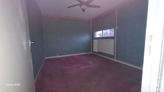 Appartement T3 &agrave; louer - 3 pi&egrave;ces - 61,90 m2 - Arles - 13 - PROVENCE-ALPES-COTE-D-AZUR